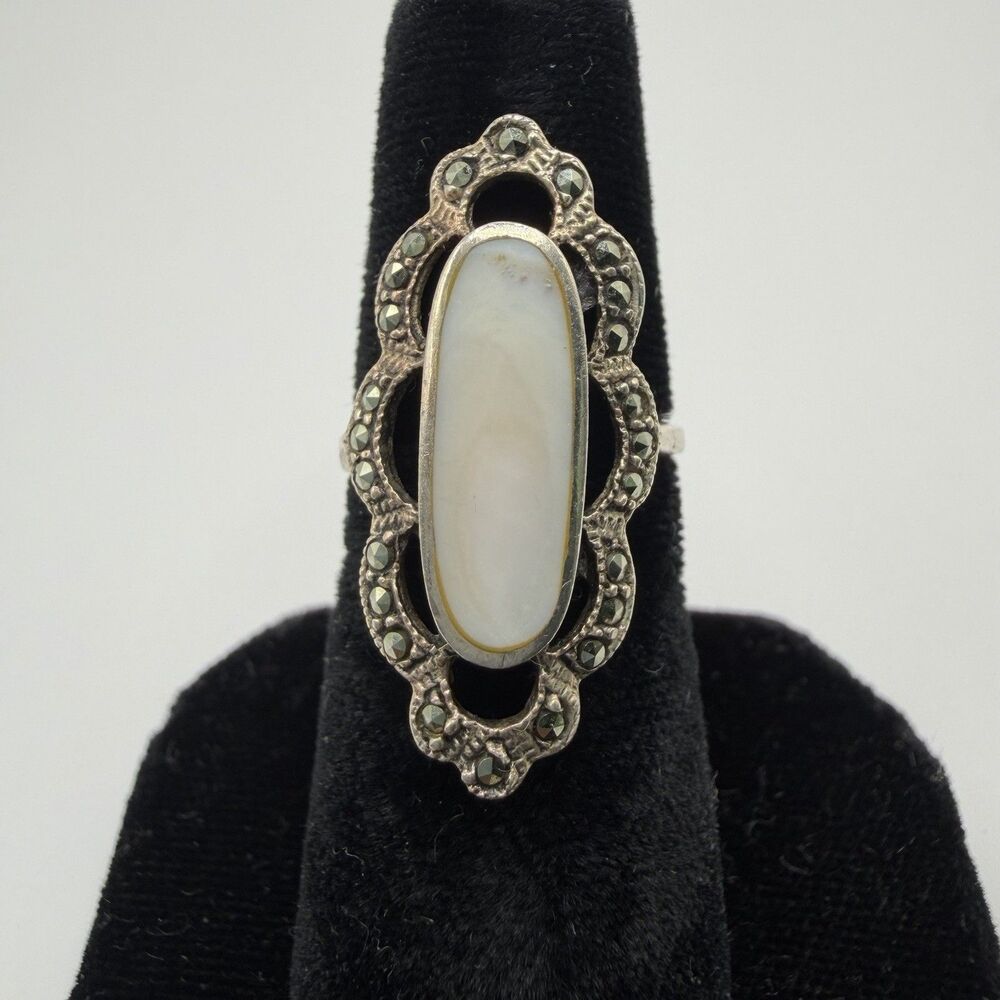Vintage 925 Sterling Silver Mother of Pearl Marcasite Art Deco Ring Size 6